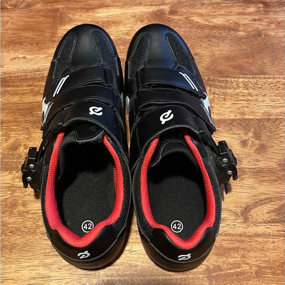 Peloton shoes, hardly worn, size 42